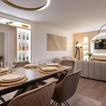 Luxurious 3 Bedrooms Sauna Jacuzzi Appartamento *