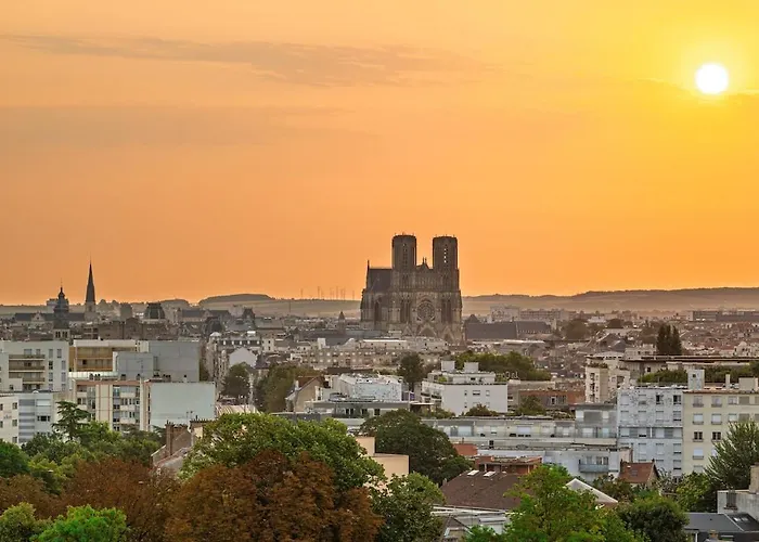 Appartamento Luxurious 3 Bedrooms Sauna Jacuzzi *